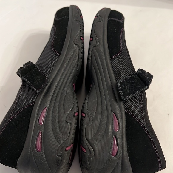 SKECHERS BLACK MARY JANE SHOES SZ 7 - Picture 10 of 11